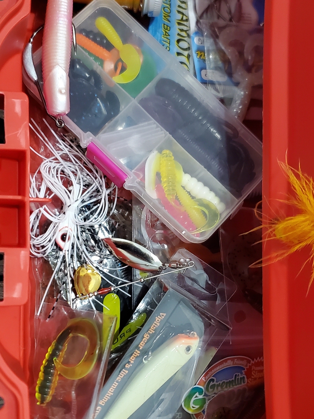 Tackle Box Red - Picture 2 of 5